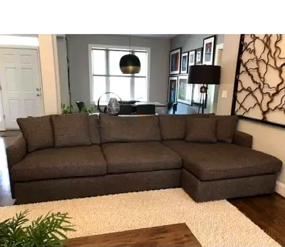 Crategbarrel L Shape sofa Excellent Condition