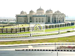 Brand New!Lavish 3Bhk with gym poll maid Room
