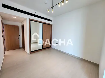 Vacant | Fitted Kitchen | Close to Exit