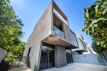 Ideal Investment | Corner Unit