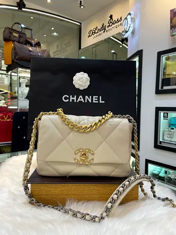 Chanel 19 Small Ivory Flap Bag (Authentic/PreOwned)