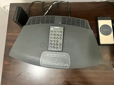 Bose Wave music system with remote — working condition