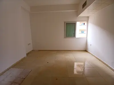 Big Spacious lavish 2bhk 2 Bathroom With Balcony just rent 40k