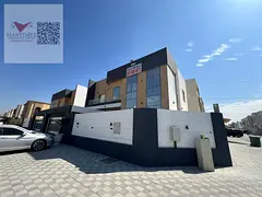Villa on two streets with European finishes and excellent spaces