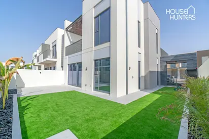 Corner unit | Landscaped | Chiller free