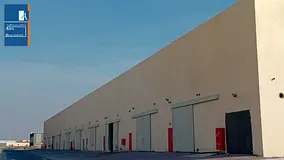Warehouse in Prime Business Locality, Spacious with High Ceiling