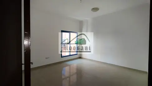 شقة واسعة مكونة من غرفة نوم واحدة وحمامين وشرفة (إطلالة مفتوحة) متاحة للإيجار في برج موساني، عجمان.
