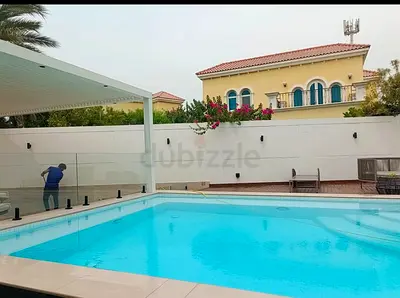 Pool and jacuzzi for sale