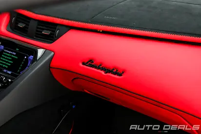 2020 Lamborghini AVENTADOR — миниатюра 18