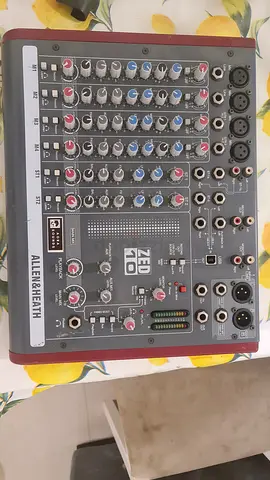 Brand: Allen  Heath (81) Allen  Heath ZED-10FX – Tour Quality Audio Mixer w