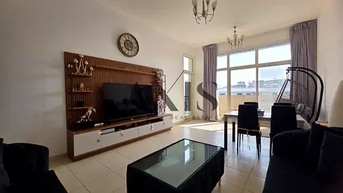 Largest Layout I Top Floor I Fully Furnished