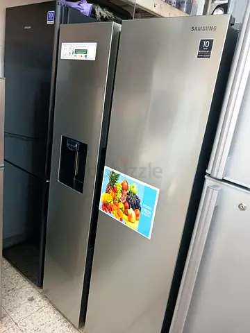 Samsung with water dispenser ice maker  new model side by side fridge for sale