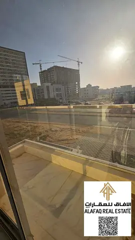 فيلا فاخرة للإيجار في العامرة خمس غرف ماستر ستة حمامات مجلس وصالة مساحات واسعة موقع مميز بسعر مغري سنوياً