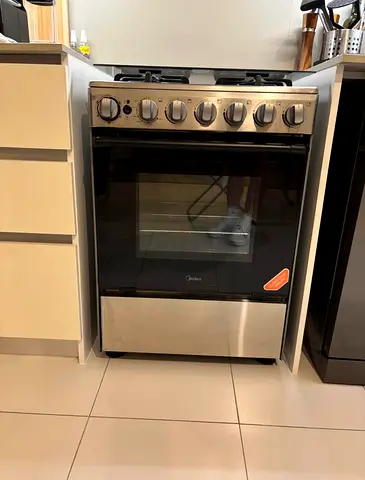 Media full gass cooker