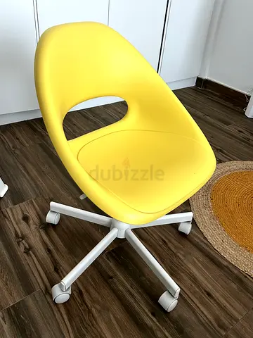baby yellow Swivel Desk/Office Chair — Good Condition