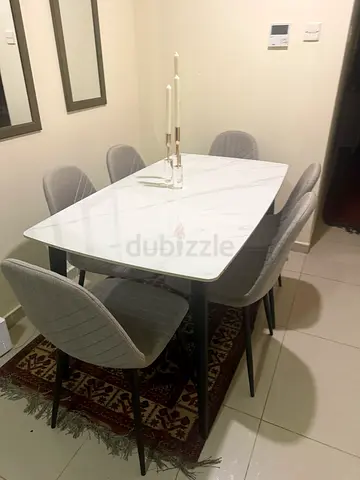 Dinning Table with 6 chairs
