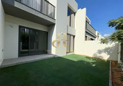Spacious 3BR+ Maid | Central Location | Vacant