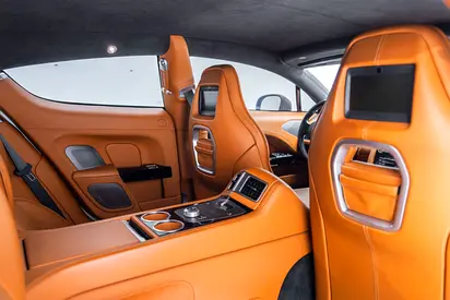 2014 Aston Martin RAPIDE 缩略图 13
