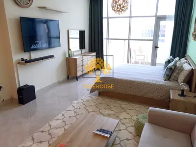 FULLY FURNISHED| SPACIOUS STUDIO| 4 CHEQUES