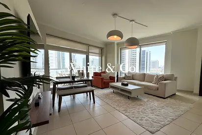 Vacant | Upgraded 2 Bed | Prime Location