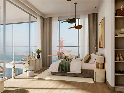 Every Room with Panoramic Sea and Skyline View