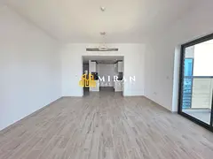 POOL VIEW | MODERN | FAMILY LIVING