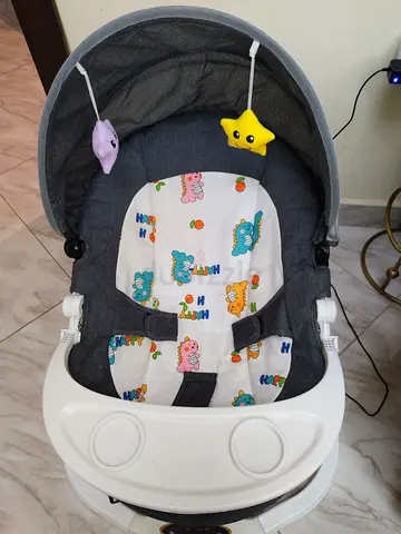 Baby electric swing