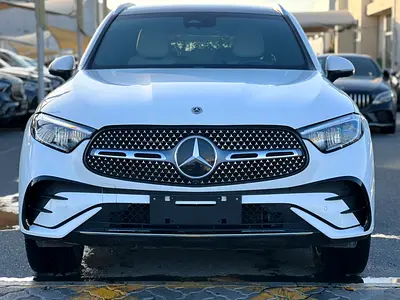 Mercedes-Benz GLC 300, 2023 - GCC/Other Specs
