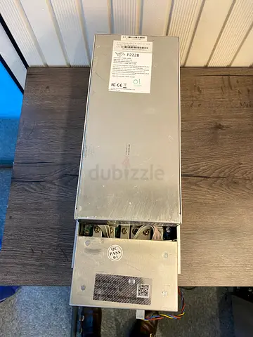 Bitcoin miner Many pieces