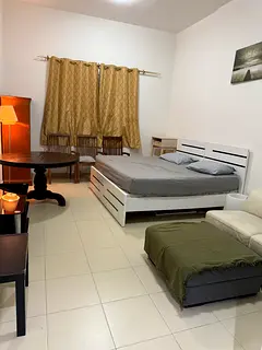 Private room for a lady or a working couple