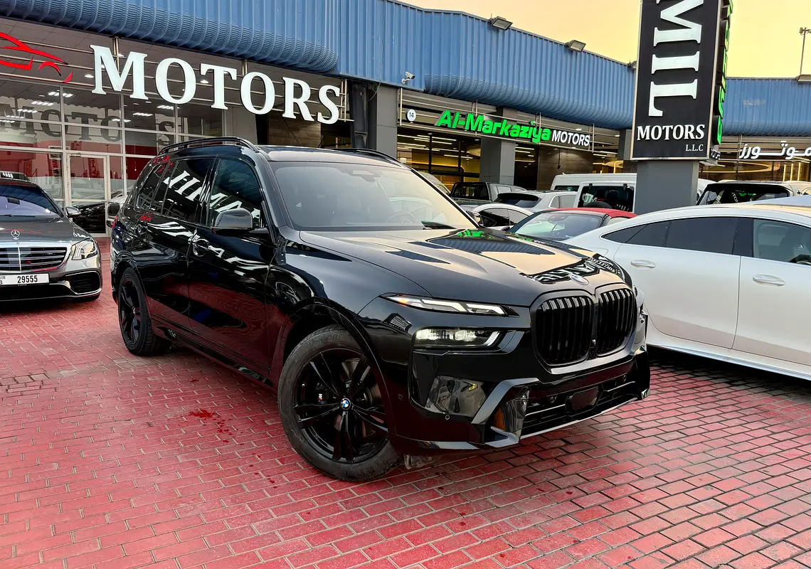 BMW X7 2024 — photo 1 of 18