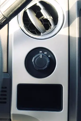 2013 FORD F-150 — миниатюра 18