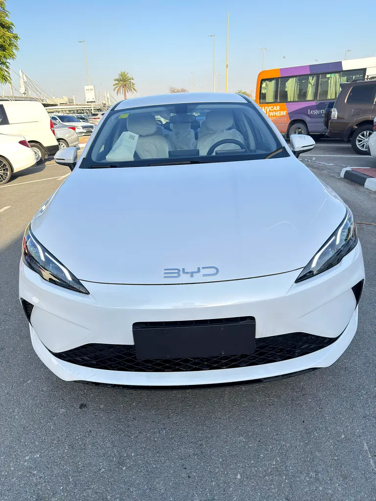 BYD Seal 2025 — photo 1 of 20