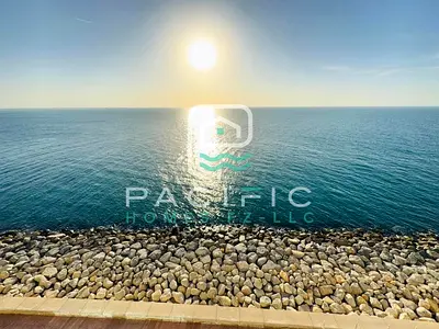 STUNNING OCEAN VIEW| BEST PRICE| WATERFRONT LIVING