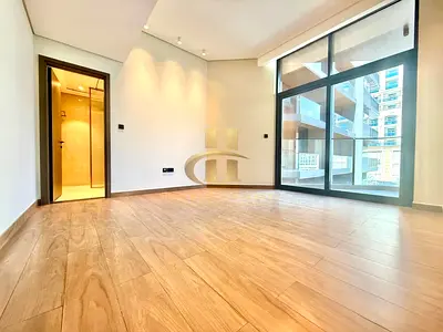 Brand New | Pool View | Vacant