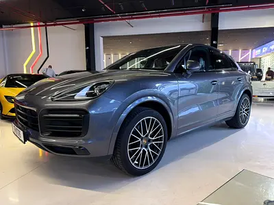 2023 Porsche CAYENNE photo 2