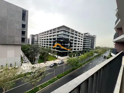 Lavish 2bedroom | with balcony | luxurious amenities
