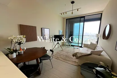 VACANT MAY | TOP FLOOR | Semi-Furnished
