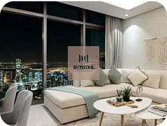 Luxury 2BR | Paramount Tower | Vacant | Ready to Move In | Business Bay