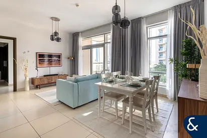 VOT | Boulevard Views | Great Location