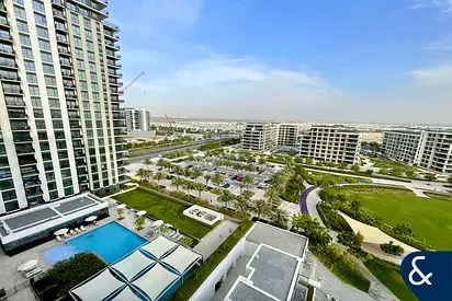 3 Bed | Vacant | Full Pool & Park View