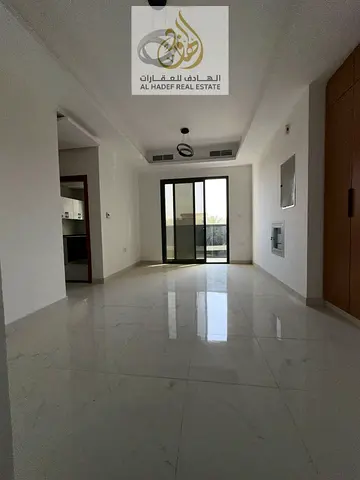 🔹🏡 للإيجار السنوي – غرفتين وصالة في الحميدية 1 بعجمان | 2 حمام + بلكونة | موقع مميز قريب من المحكمة والمرور شقة مميزة ثاني ساكن داخل بناية عائلات