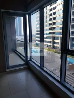 Large One bedroom with balcony - Pool view