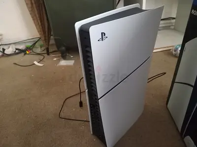 Play Station 5 slim-digital