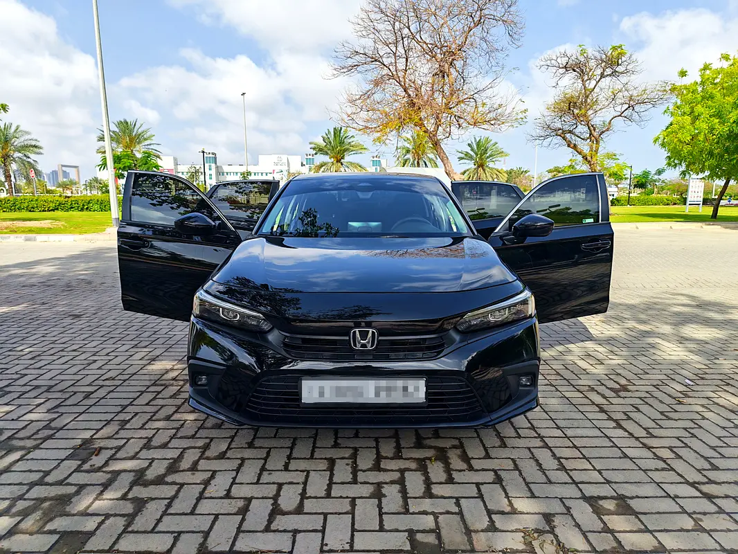 Honda Civic 2024 — photo 1 of 7