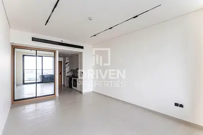 Aesthetically Pleasing Unit | Desirable Location