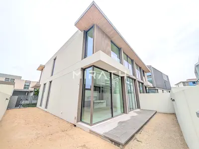 SEMI DETACHED | BRAND NEW | COMMUNITY LIVING