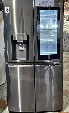 Lg 4 doors new model with water dispenser ice maker new model same like new comditon for sale