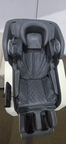 Electric massage chair