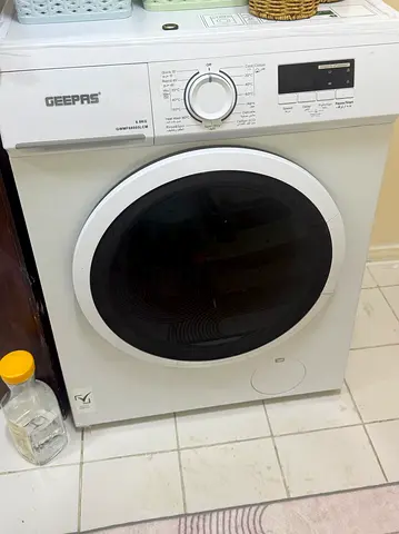 Geepas Front Load Washing Machine